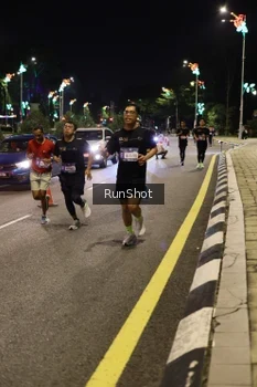 Runner Photo 4286770