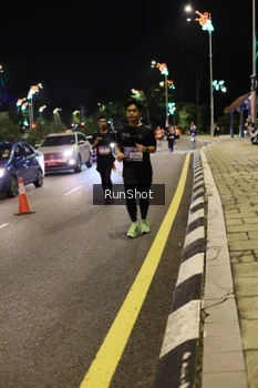 Runner Photo 4286787