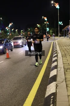 Runner Photo 4286788