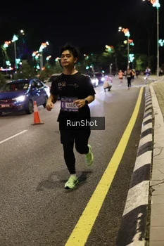 Runner Photo 4286792