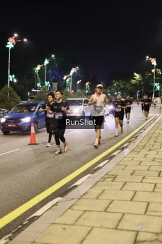 Runner Photo 4286913