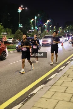 Runner Photo 4286948