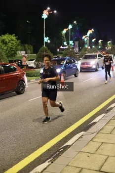 Runner Photo 4286969