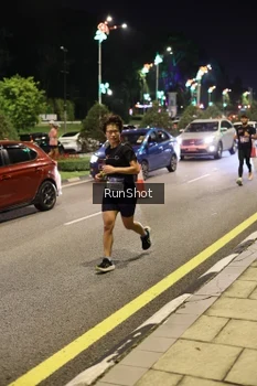 Runner Photo 4286970