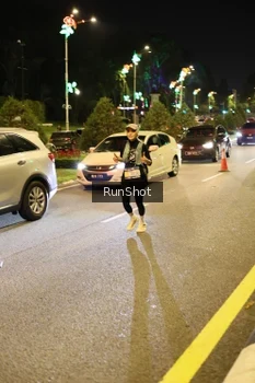 Runner Photo 4287037