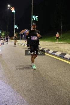 Runner Photo 4287086