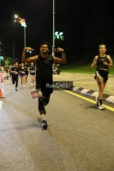 Runner Photo 4287120