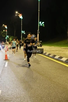 Runner Photo 4287128