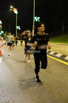 Runner Photo 4287139