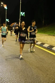 Runner Photo 4287151
