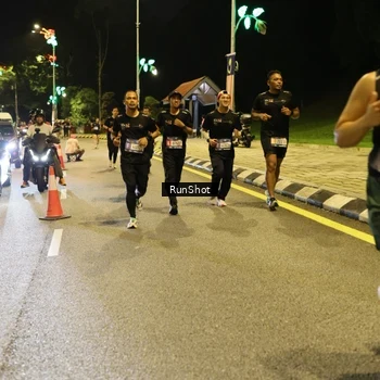Runner Photo 4287182