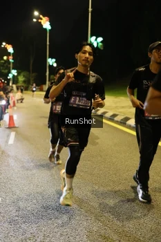 Runner Photo 4287210