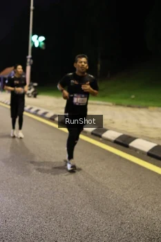 Runner Photo 4287212