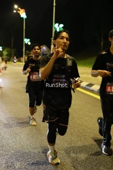 Runner Photo 4287218