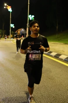 Runner Photo 4287227