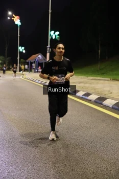 Runner Photo 4287230