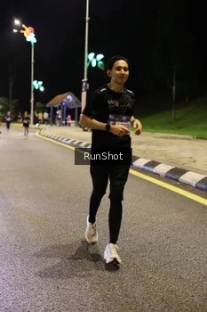 Runner Photo 4287234