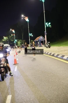 Runner Photo 4287237