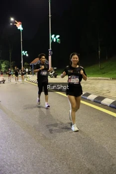 Runner Photo 4287250