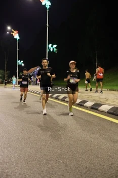 Runner Photo 4287267