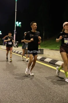 Runner Photo 4287278