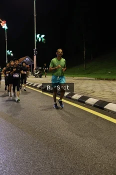 Runner Photo 4287295