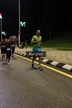Runner Photo 4287302