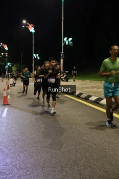 Runner Photo 4287303
