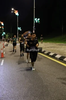 Runner Photo 4287312