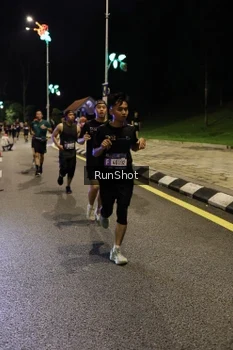 Runner Photo 4287316