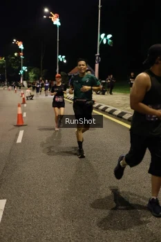 Runner Photo 4287338