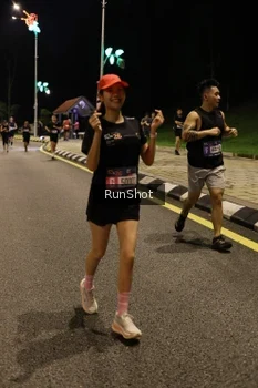 Runner Photo 4287347