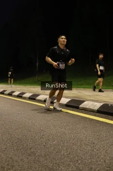 Runner Photo 4287349