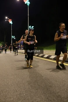 Runner Photo 4287371