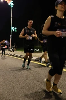 Runner Photo 4287380