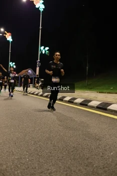 Runner Photo 4287385