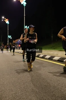 Runner Photo 4287389