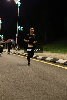 Runner Photo 4287390