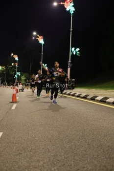 Runner Photo 4287398