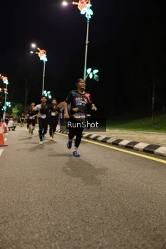 Runner Photo 4287410