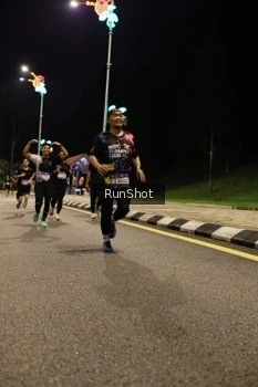 Runner Photo 4287417