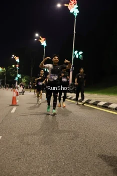 Runner Photo 4287421