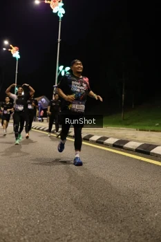Runner Photo 4287422