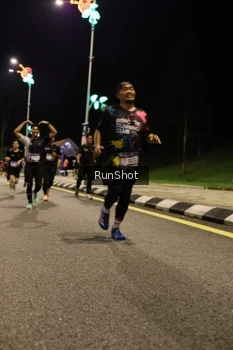 Runner Photo 4287424