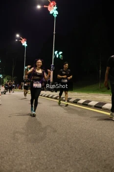 Runner Photo 4287457