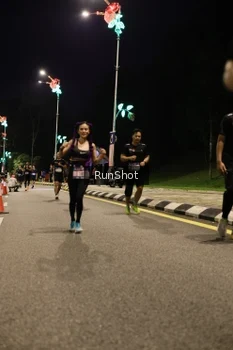 Runner Photo 4287464