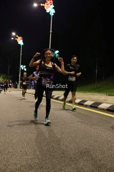 Runner Photo 4287472