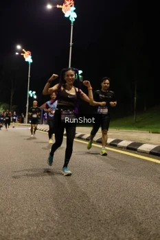 Runner Photo 4287473