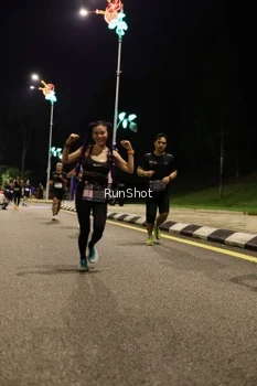 Runner Photo 4287474