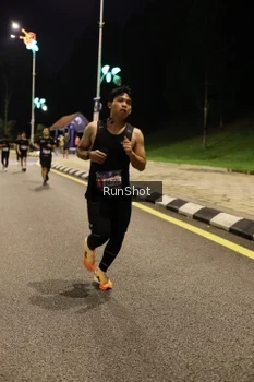 Runner Photo 4287486